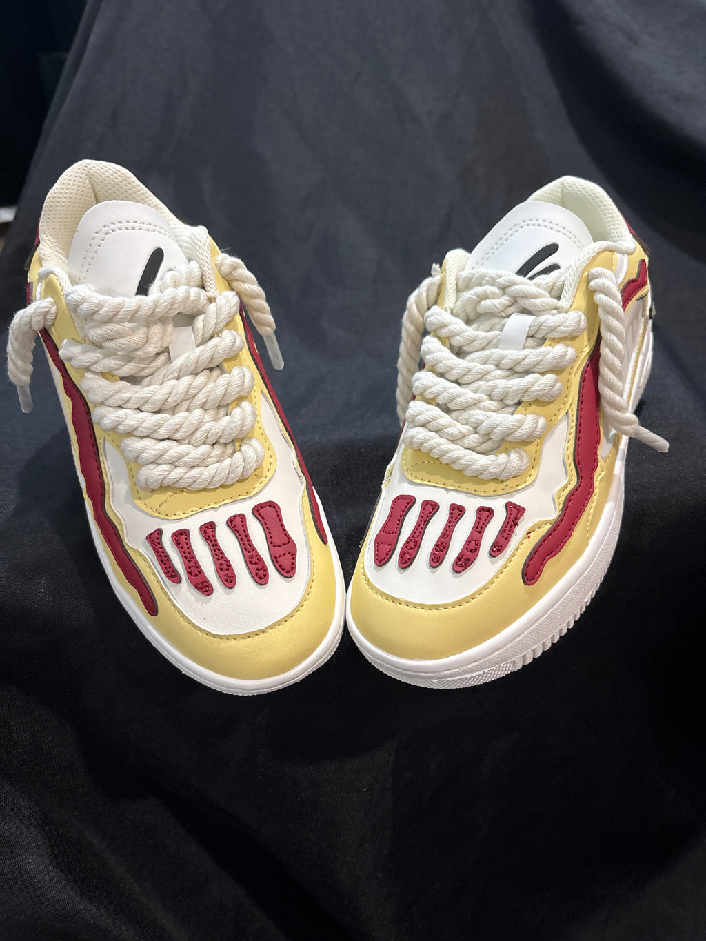 Watson bone sneaker