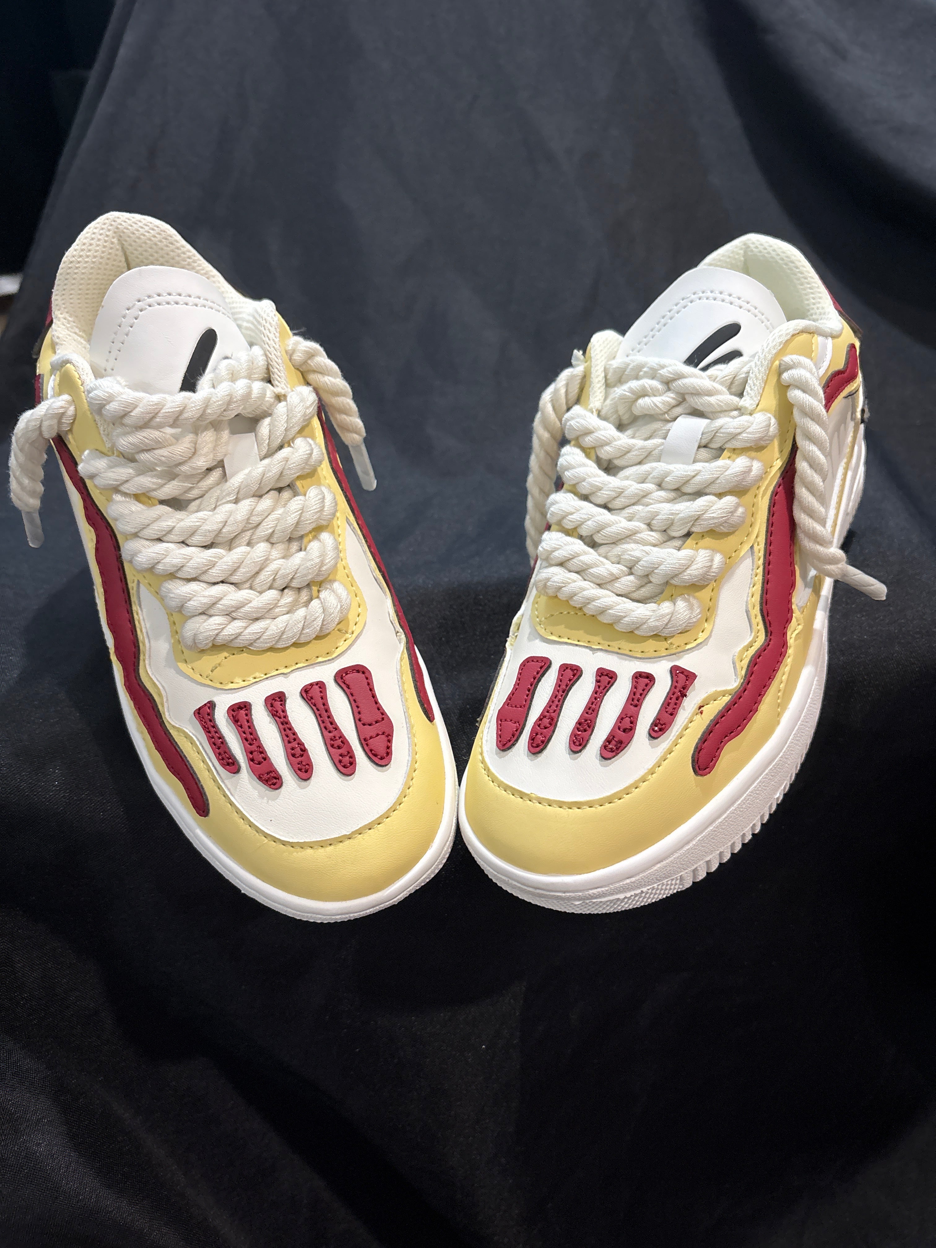 Watson bone sneaker