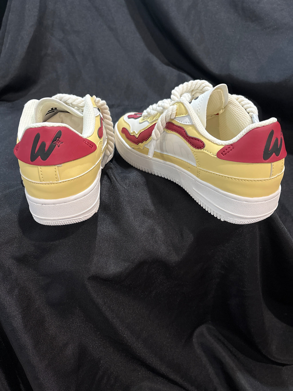 Watson bone sneaker